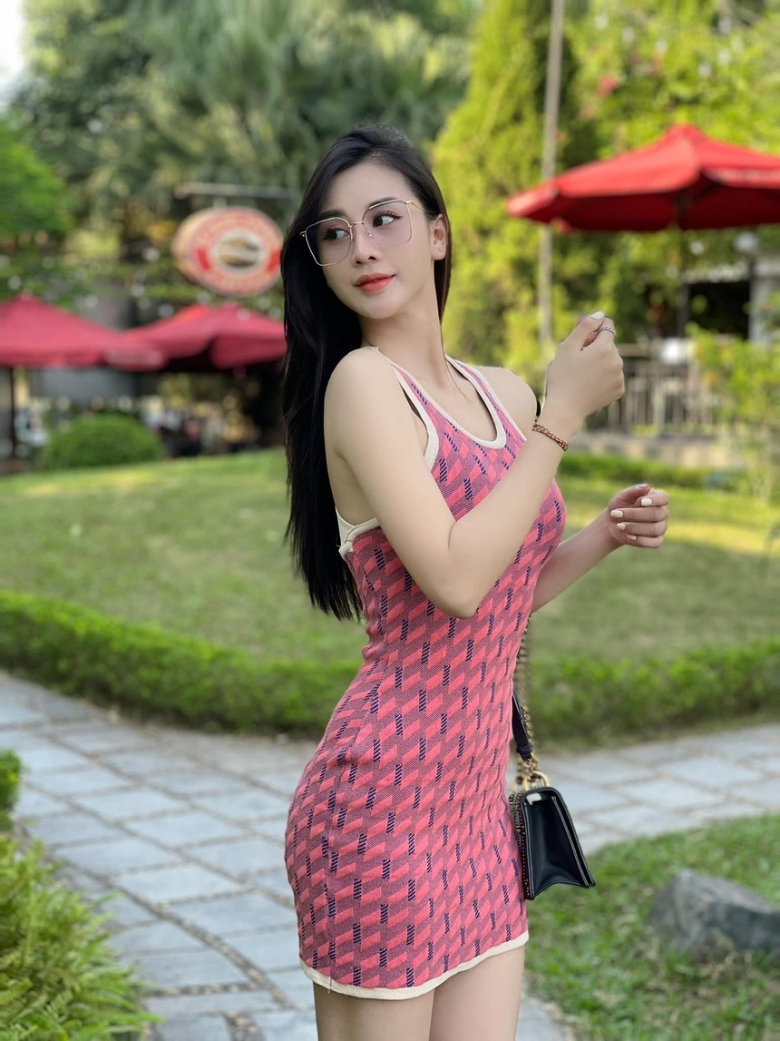 Nhan sắc dàn người đẹp hâm nóng World Cup 2022 - Ảnh 6. Nhan sắc dàn người đẹp hâm nóng World Cup 2022 - Ảnh 6.