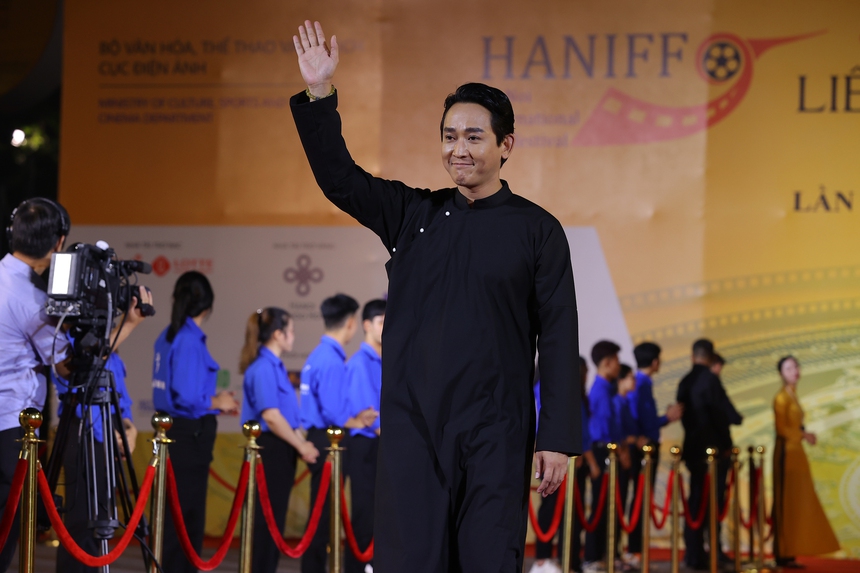 Sự kiện thảm đỏ Liên hoan phim Quốc tế Hà Nội lần thứ VI – 2022 - Ảnh 10.