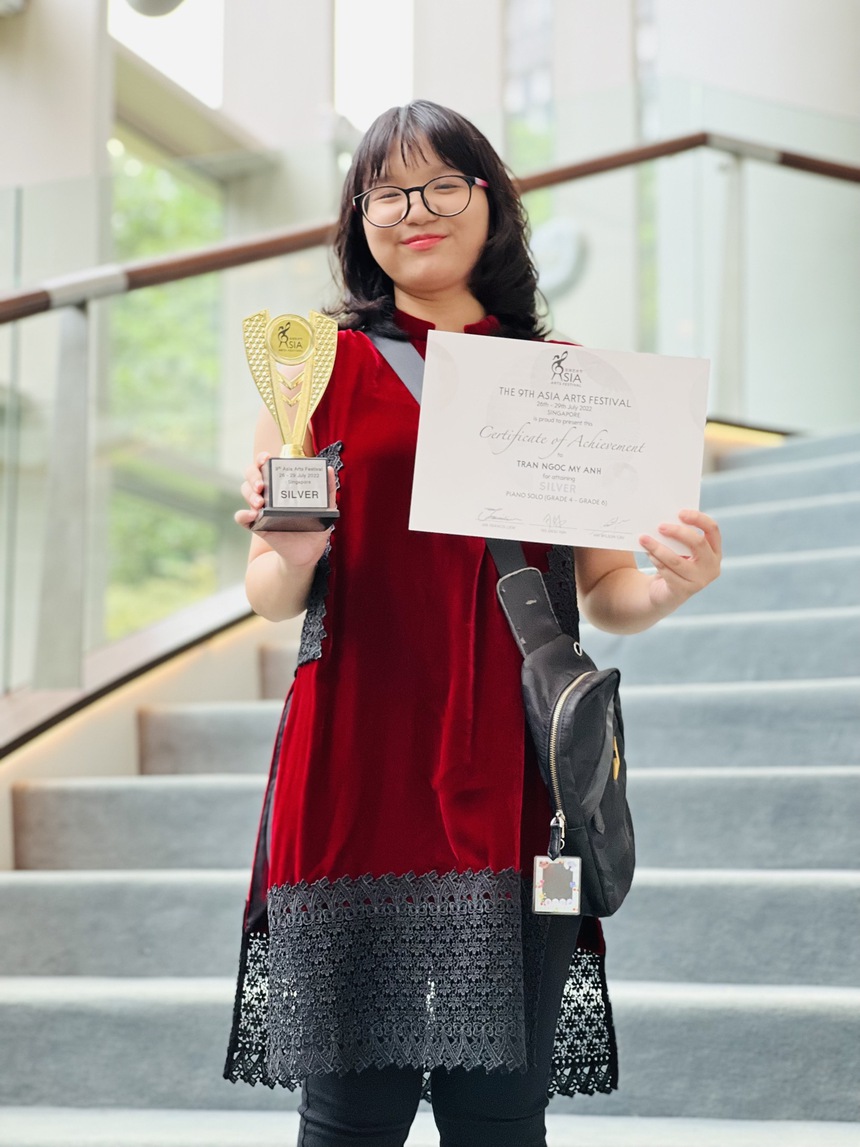 Nữ sinh Hà Nội 15 tuổi đạt 8.5 IELTS - Ảnh 2. Nữ sinh Hà Nội 15 tuổi đạt 8.5 IELTS - Ảnh 2.