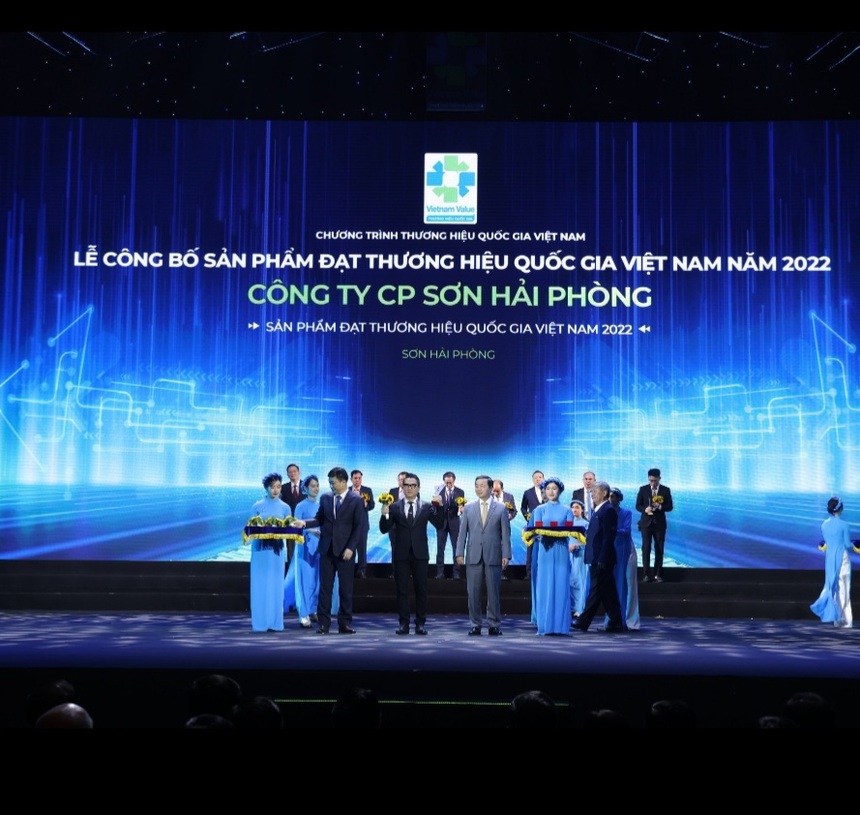 Công ty Sơn Hải Phòng  được vinh danh doanh nghiệp có sản phẩm đạt Thương hiệu quốc gia năm 2022 - Ảnh 1.