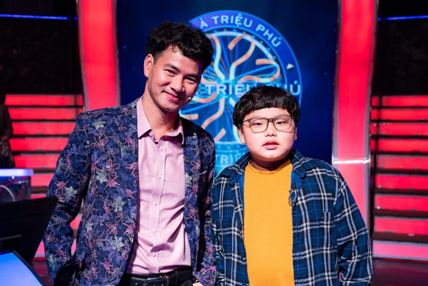 2 "quý tử" nhà Xuân Bắc trưởng thành sau Táo Quân: Bi Béo cao lớn, cậu cả như bố thời trẻ - Ảnh 5.