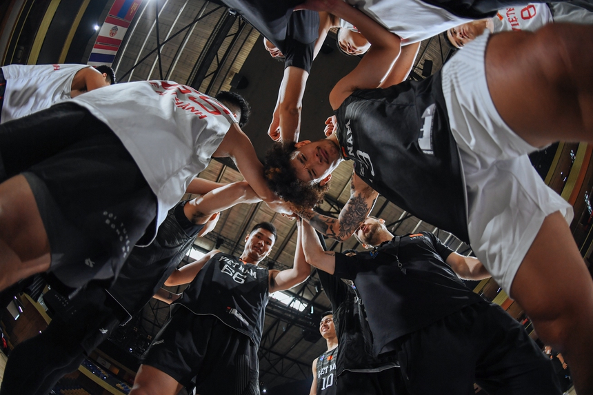 HLV Matt Van Pelt: "Thật tự hào khi được đại diện Việt Nam tại đấu trường châu lục" - Ảnh 2.