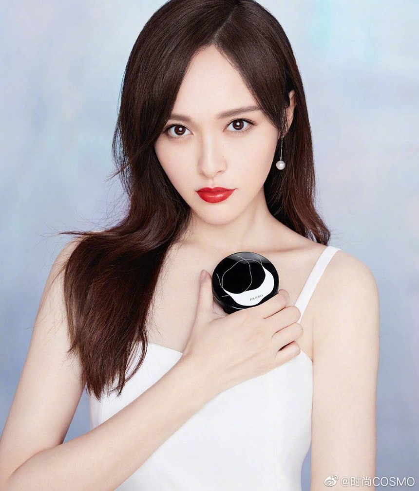 5 sao C-biz trở thành trò cười vì fan 'sự nghiệp': Dương Tử yêu đương cũng bị mắng - Ảnh 8. 5 sao C-biz trở thành trò cười vì fan 'sự nghiệp': Dương Tử yêu đương cũng bị mắng - Ảnh 8.