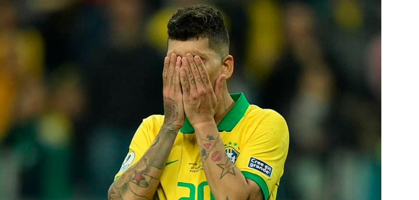 HLV Tite loại Firmino khỏi danh sách tuyển Brazil dự World Cup - Ảnh 2.