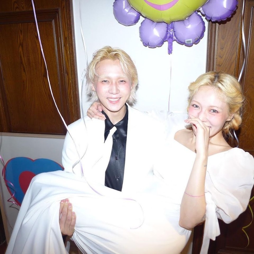 HyunA xóa sạch ảnh hậu chia tay Dawn - Ảnh 1.