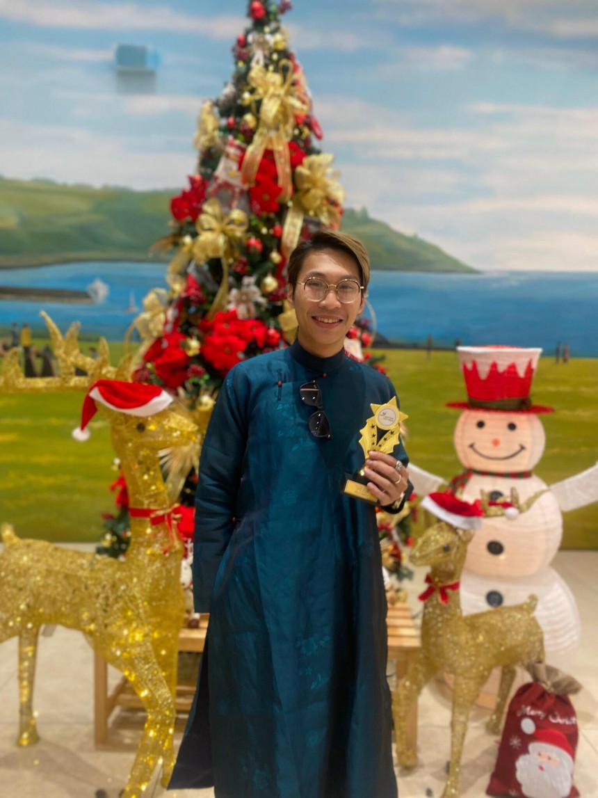 Nghệ sĩ trẻ Việt Nam giành Giải vàng Liên hoan nghệ thuật Châu Á Thái Bình Dương 2022 - Ảnh 1. Nghệ sĩ trẻ Việt Nam giành Giải vàng Liên hoan nghệ thuật Châu Á Thái Bình Dương 2022 - Ảnh 1.