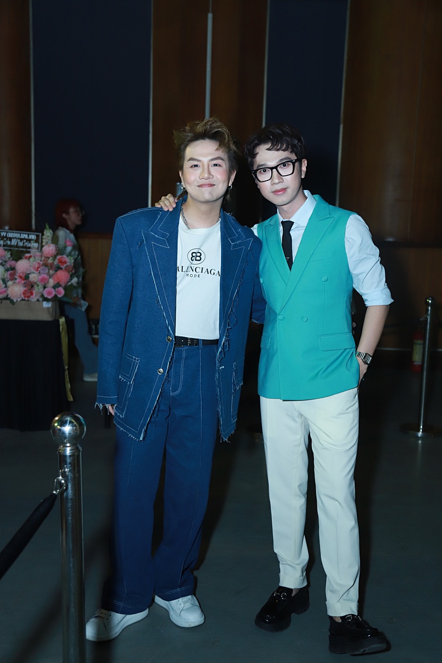 Kay Trần nói về mối quan hệ với Sơn Tùng và việc so sánh hình ảnh với MONO - Ảnh 8.