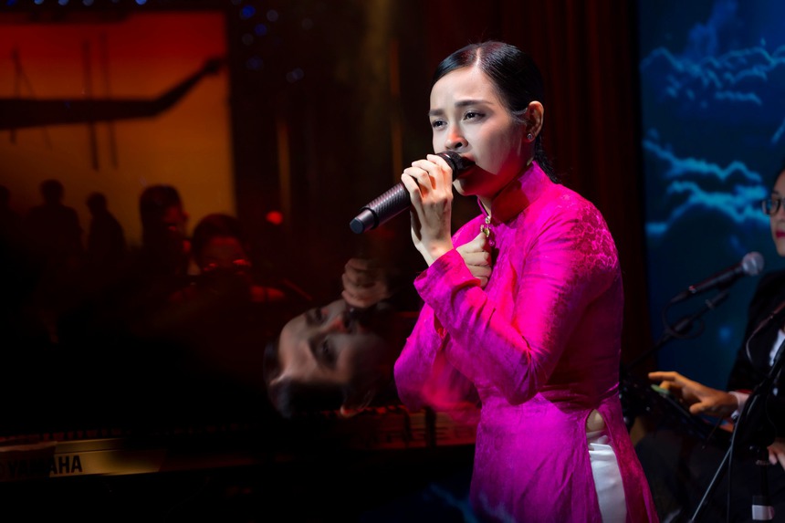 Nhạc việt 2022: Đêm nhạc phòng trà nở rộ, Nam Em - Tăng Phúc - Hà Nhi vụt sáng - Ảnh 2.