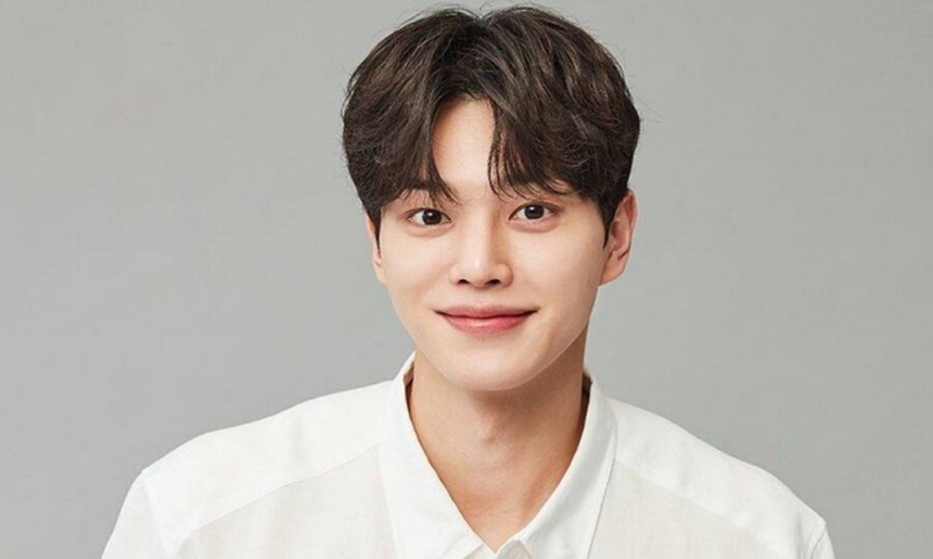 Jin BTS và loạt sao Hàn phải nhập ngũ cuối năm 2022 - Ảnh 5.