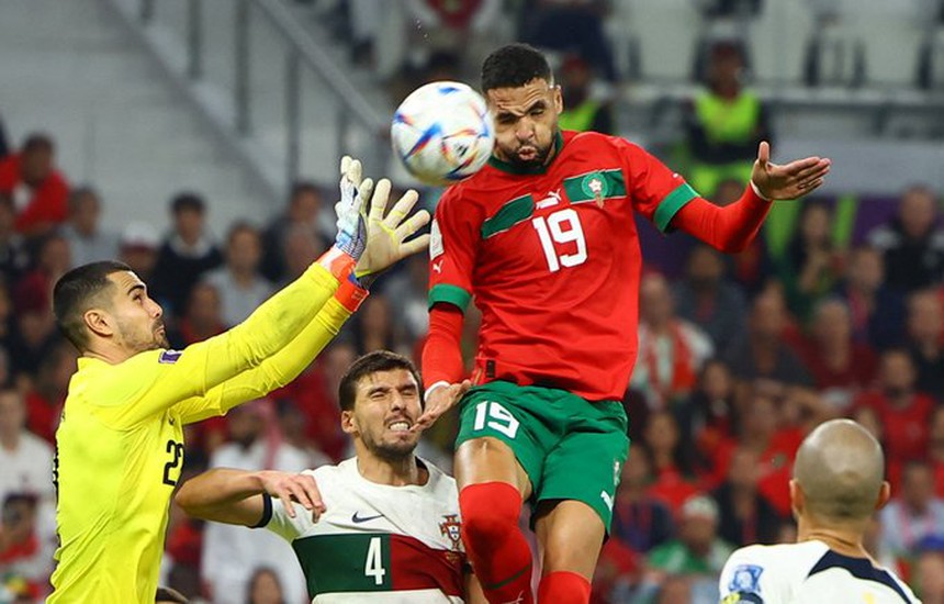 Youssef En-Nesyri mở tỷ số cho Ma Rốc