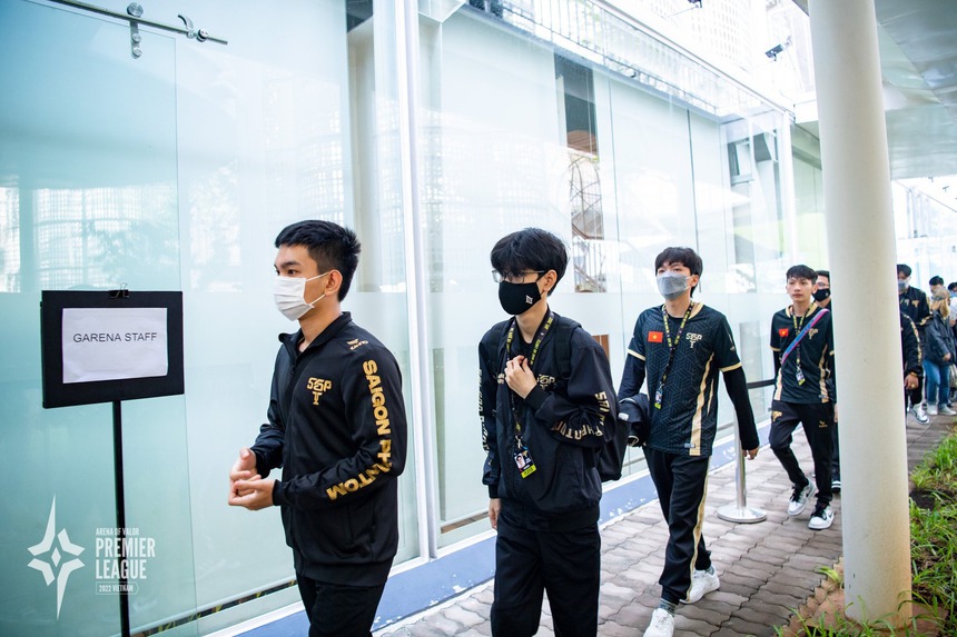 Chùm ảnh: Dàn tuyển thủ điển trai có mặt tại Chung kết APL 2022 - Ảnh 2.