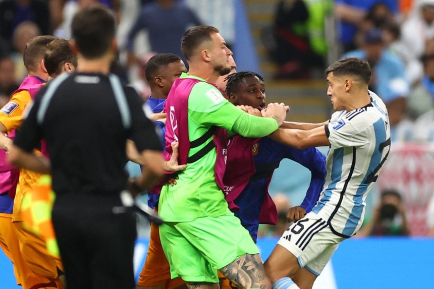 Tin nóng bóng đá tối 11/12: FIFA mở cuộc điều tra Argentina - Ảnh 2.