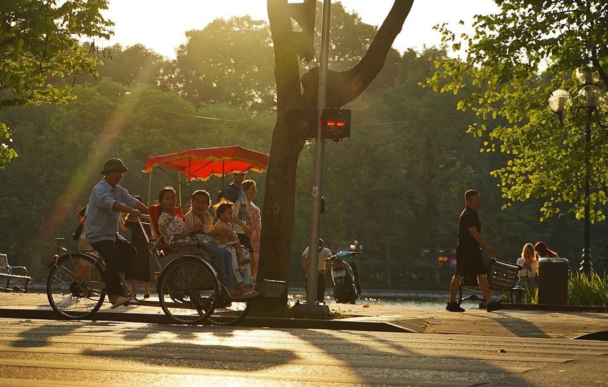 Xích lô - nét văn hóa du lịch Hà Nội  - Ảnh 9.