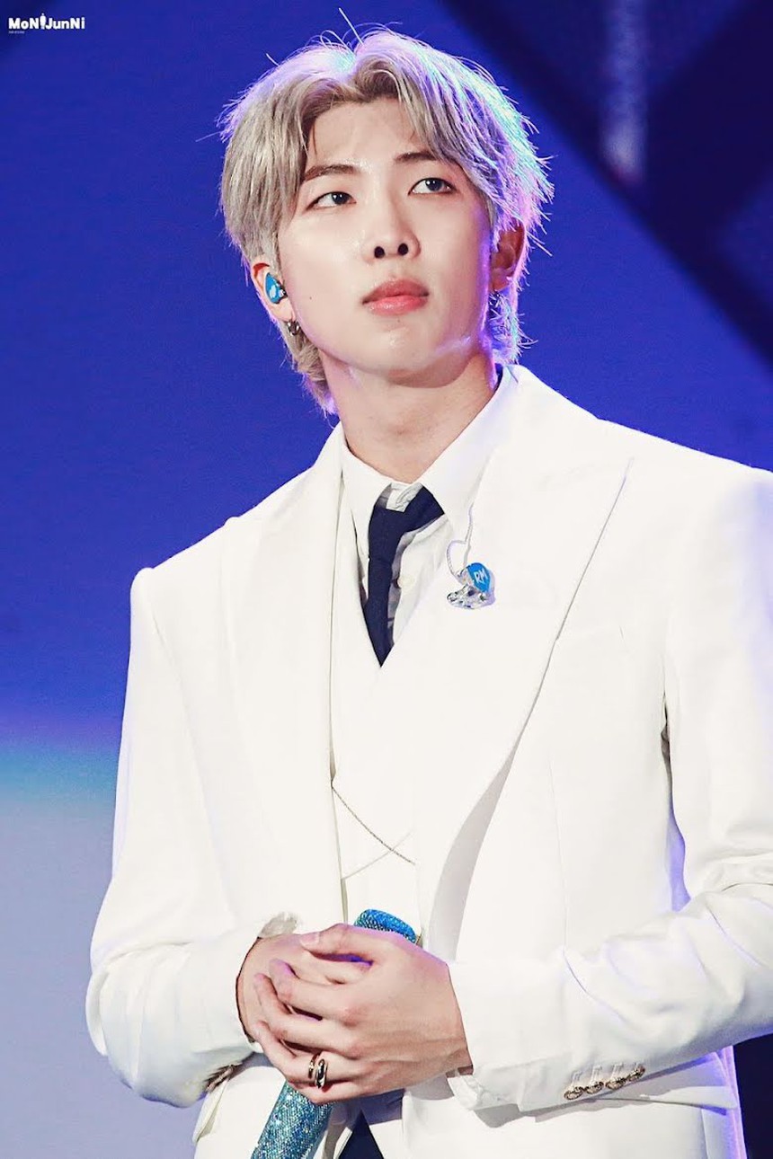 Trưởng nhóm BTS nghi ngờ hôn nhân, không có ý định lấy vợ? - Ảnh 3. Trưởng nhóm BTS nghi ngờ hôn nhân, không có ý định lấy vợ? - Ảnh 3.