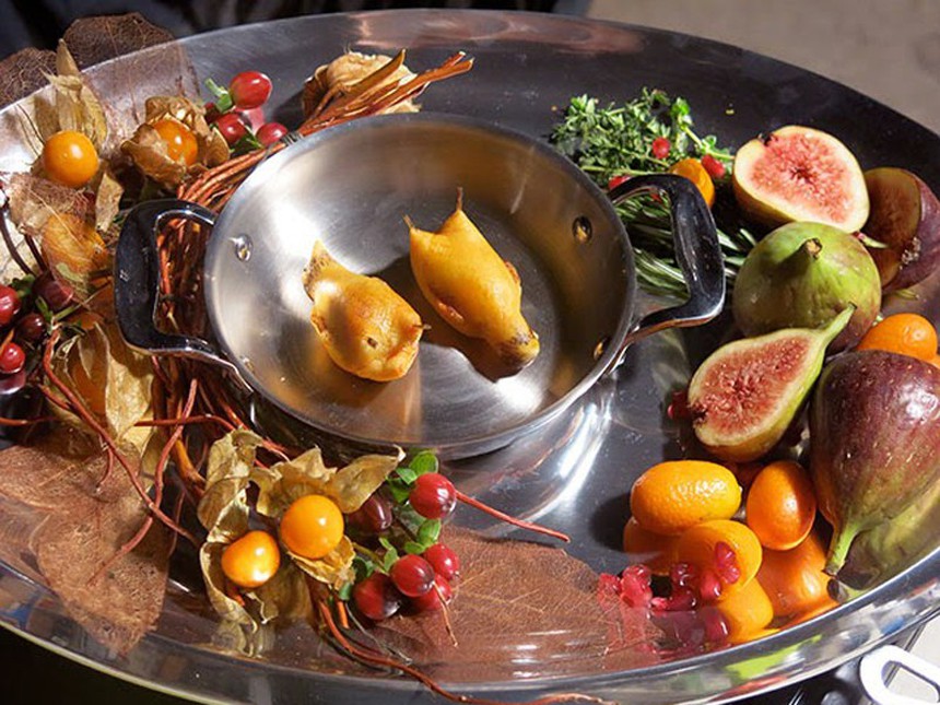 2 món ăn của giới nhà giàu gây phẫn nộ vì cách làm quá tàn nhẫn - Ảnh 4. 2 món ăn của giới nhà giàu gây phẫn nộ vì cách làm quá tàn nhẫn - Ảnh 4.