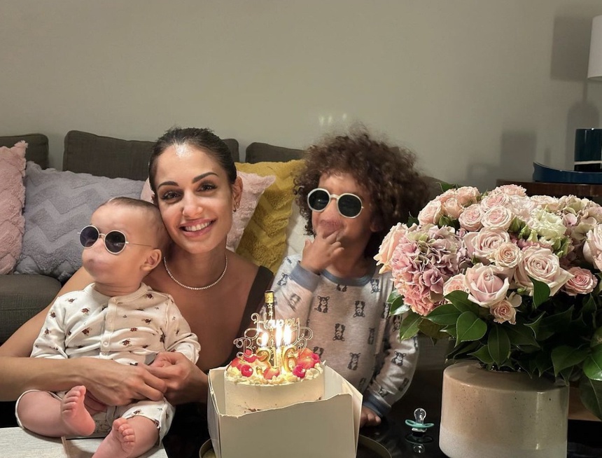 Nhan sắc vợ hơn 12 tuổi, là 'diễn viên đẹp nhất thế giới' của Hakimi - Ảnh 6.