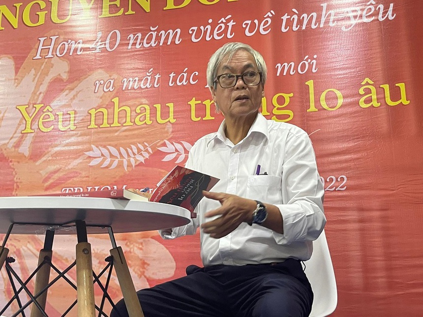 Nguyễn Đông Thức - Ngoài 70 vẫn "Yêu nhau trong lo âu" - Ảnh 1.