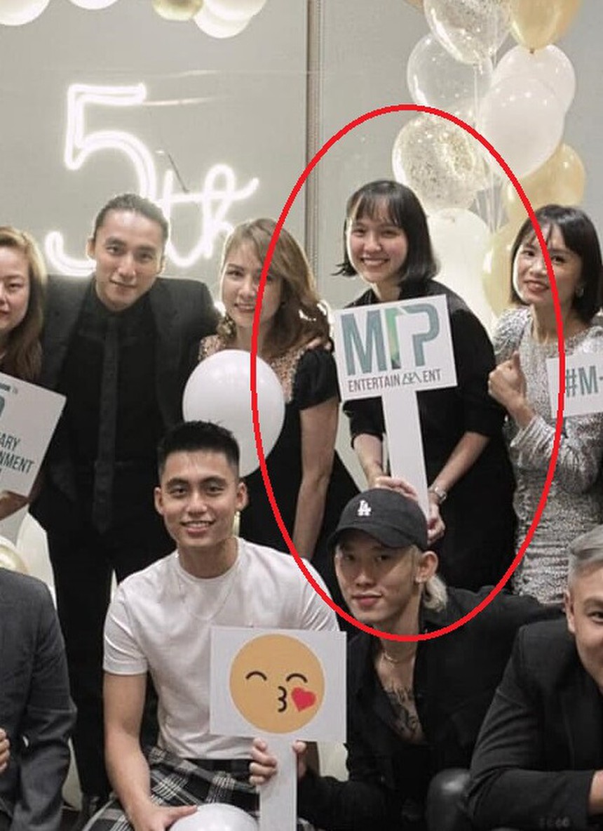 Phong độ nhan sắc Hải Tú kể từ khi về công ty Sơn Tùng: Lúc xinh như 'nàng thơ' nhưng đến dịp đặc biệt lại gây chú ý - Ảnh 7.