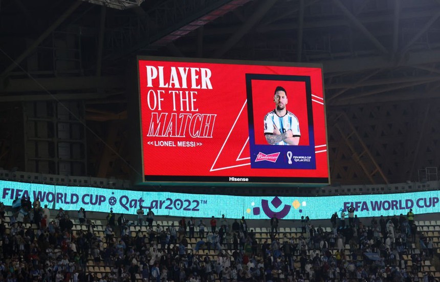 Messi vỡ òa hạnh phúc khi giúp Argentina vào chung kết World Cup 2022 - Ảnh 5. Messi vỡ òa hạnh phúc khi giúp Argentina vào chung kết World Cup 2022 - Ảnh 5.