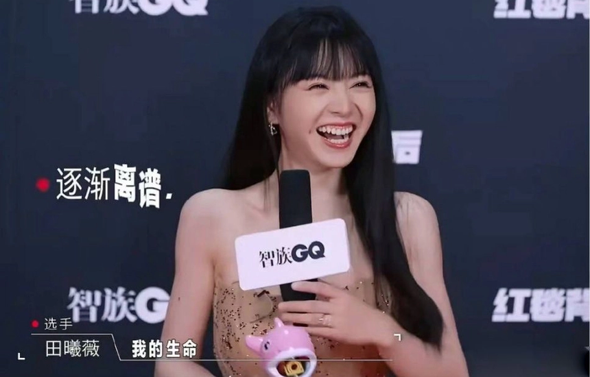 Mỹ nhân bị tố ‘giả tạo’ vì đá xéo Cúc Tịnh Y lẫn đàn anh, được dự đoán thay thế Triệu Lộ Tư trên màn ảnh - Ảnh 3. Mỹ nhân bị tố ‘giả tạo’ vì đá xéo Cúc Tịnh Y lẫn đàn anh, được dự đoán thay thế Triệu Lộ Tư trên màn ảnh - Ảnh 3.