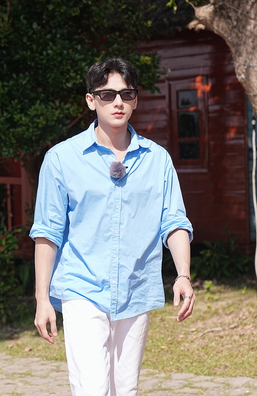 Isaac kể về trải nghiệm tuyệt vời nhất trong cuộc đời - Ảnh 2. Isaac kể về trải nghiệm tuyệt vời nhất trong cuộc đời - Ảnh 2.