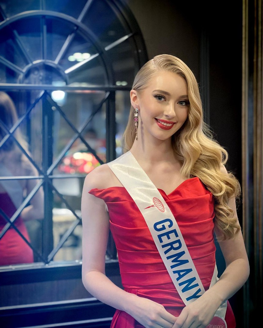 Tân Hoa hậu Quốc tế 2022: Được mệnh danh 'búp bê sống', nhan sắc đời thường gây mê hơn cả khi đi thi - Ảnh 6.