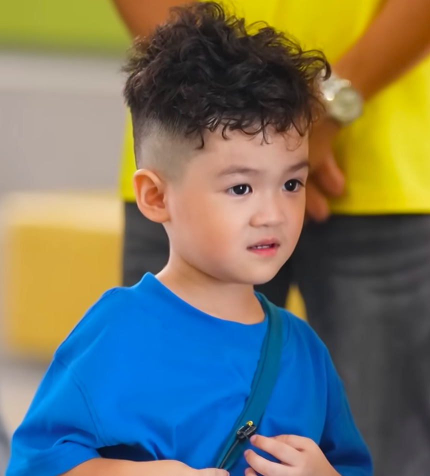 Bộ đôi em út 'Thử thách lớn khôn 2' khiến fan 'rụng tim' vì quá đáng yêu - Ảnh 2.