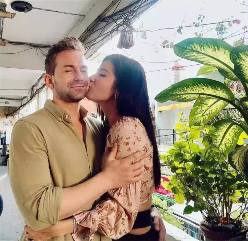 Chuyện tình của Minh Tú: Bạn trai cực phẩm, vướng tin đồn chia tay nhưng sự thật thế nào? - Ảnh 2. Chuyện tình của Minh Tú: Bạn trai cực phẩm, vướng tin đồn chia tay nhưng sự thật thế nào? - Ảnh 2.