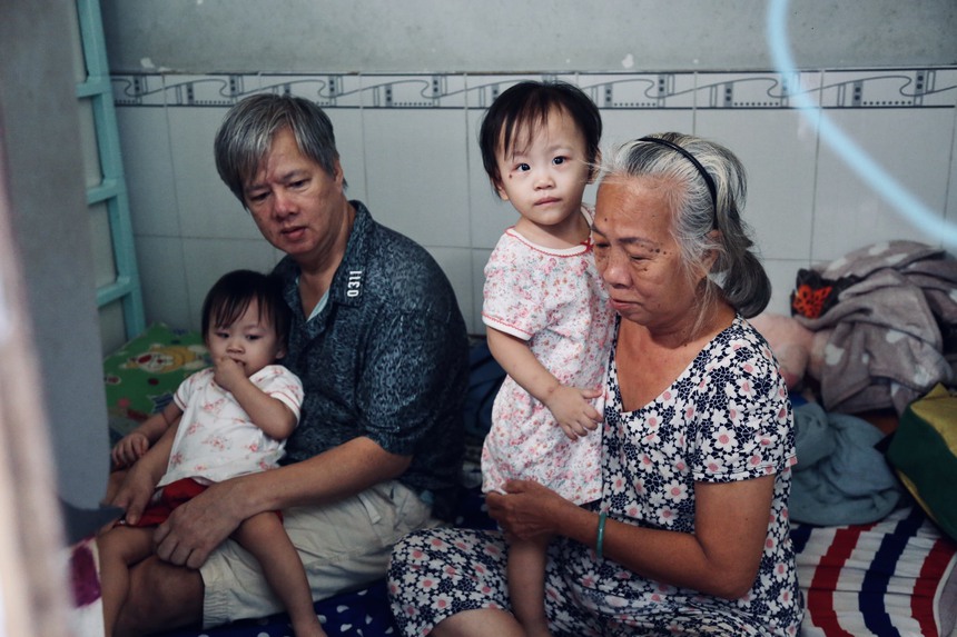 Gặp bà cụ trong clip của TikToker Nờ Ô Nô: “Nếu bà giàu có đã ở nhà rồi, nghèo mới ra xin để có cái ăn” - Ảnh 7.