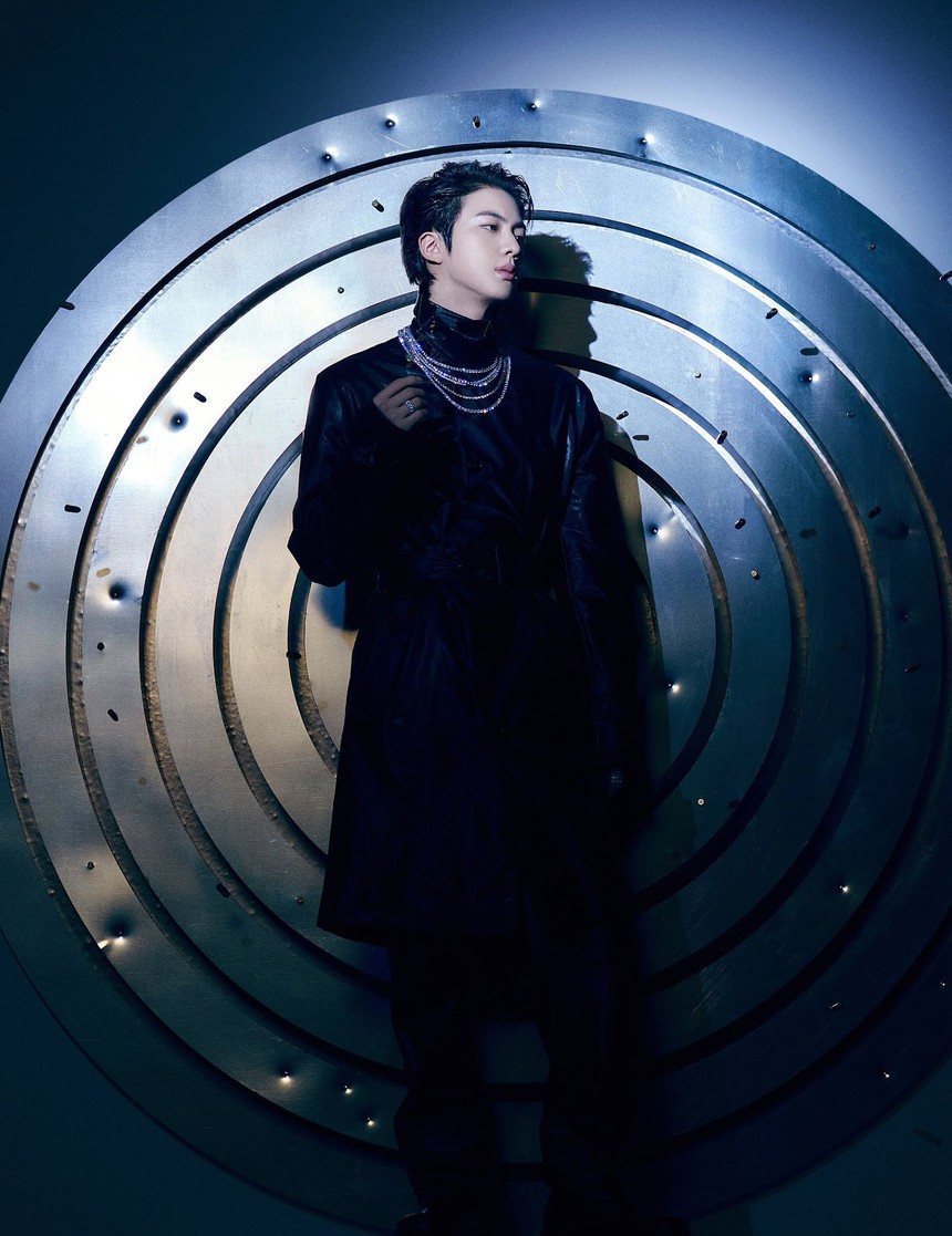 Quá trình trưởng thành của Jin BTS: Từ thực tập sinh thành quân nhân - Ảnh 26. Quá trình trưởng thành của Jin BTS: Từ thực tập sinh thành quân nhân - Ảnh 26.