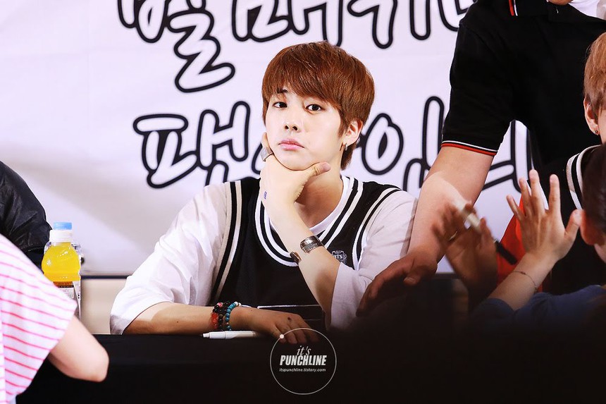 Quá trình trưởng thành của Jin BTS: Từ thực tập sinh thành quân nhân - Ảnh 6. Quá trình trưởng thành của Jin BTS: Từ thực tập sinh thành quân nhân - Ảnh 6.