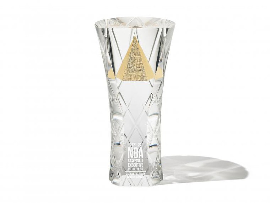 NBA trình làng thiết kế và tên gọi mới của những danh hiệu cá nhân cuối mùa giải - Ảnh 5.