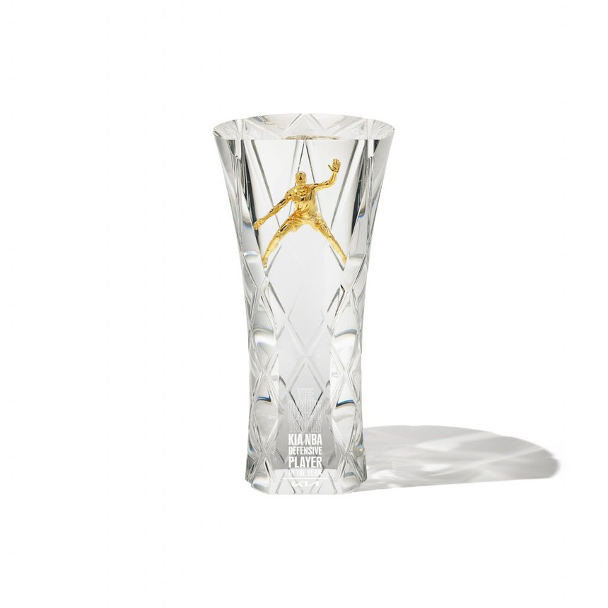 NBA trình làng thiết kế và tên gọi mới của những danh hiệu cá nhân cuối mùa giải - Ảnh 7.