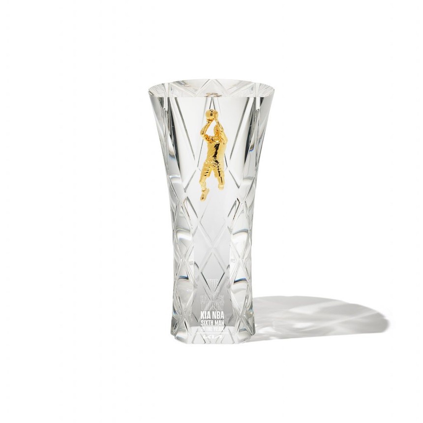 NBA trình làng thiết kế và tên gọi mới của những danh hiệu cá nhân cuối mùa giải - Ảnh 9.