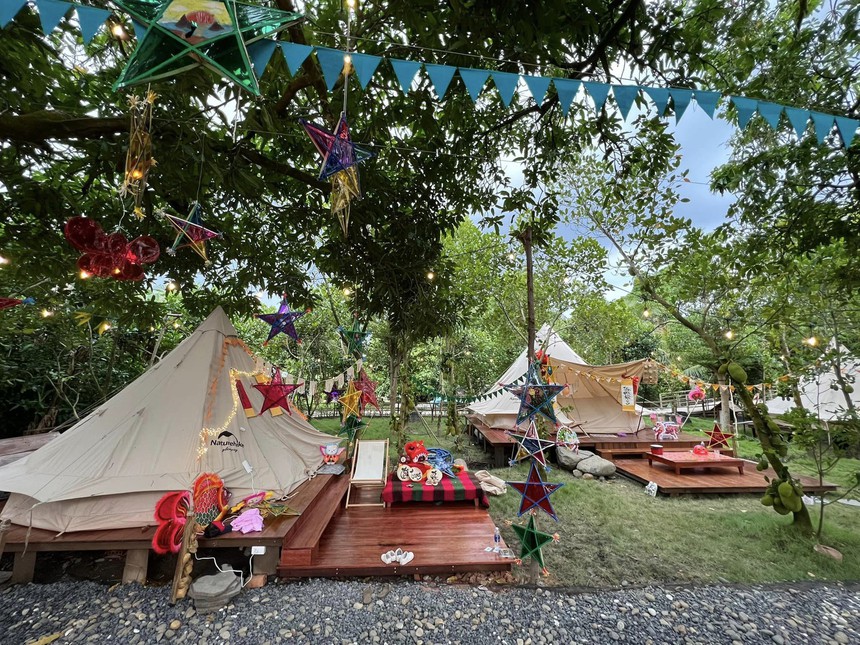 Cơ ngơi mới của Vân Trang: Biệt thự sân vườn khủng, không gian cực sang trọng  - Ảnh 7.