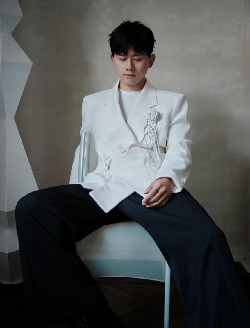 Tạo hình thảm đỏ GQ được mong chờ nhất năm của Cbiz:  - Ảnh 12.