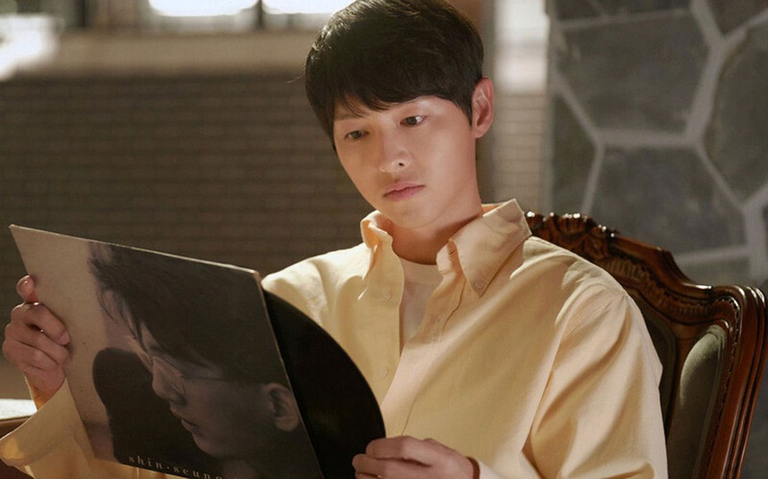 Song Joong Ki được tung hô quá đà ở 'Cậu út nhà tài phiệt': Diễn xuất sượng trân, ông nội mới là người 'gánh còng lưng' - Ảnh 4. Song Joong Ki được tung hô quá đà ở 'Cậu út nhà tài phiệt': Diễn xuất sượng trân, ông nội mới là người 'gánh còng lưng' - Ảnh 4.