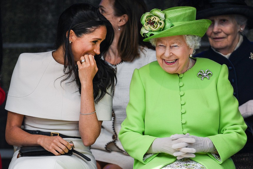 Harry và Meghan 'tuyên chiến' tổng lực với Vương thất, đưa ra những cáo buộc gây sốc chưa từng có, William trở thành mục tiêu số 1 - Ảnh 2. Harry và Meghan 'tuyên chiến' tổng lực với Vương thất, đưa ra những cáo buộc gây sốc chưa từng có, William trở thành mục tiêu số 1 - Ảnh 2.