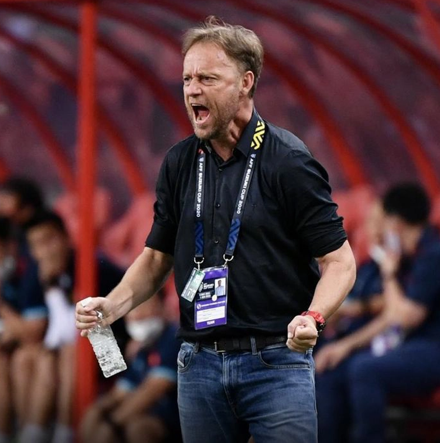 Tuyển Thái Lan âu lo trước AFF Cup 2022 - Ảnh 1.