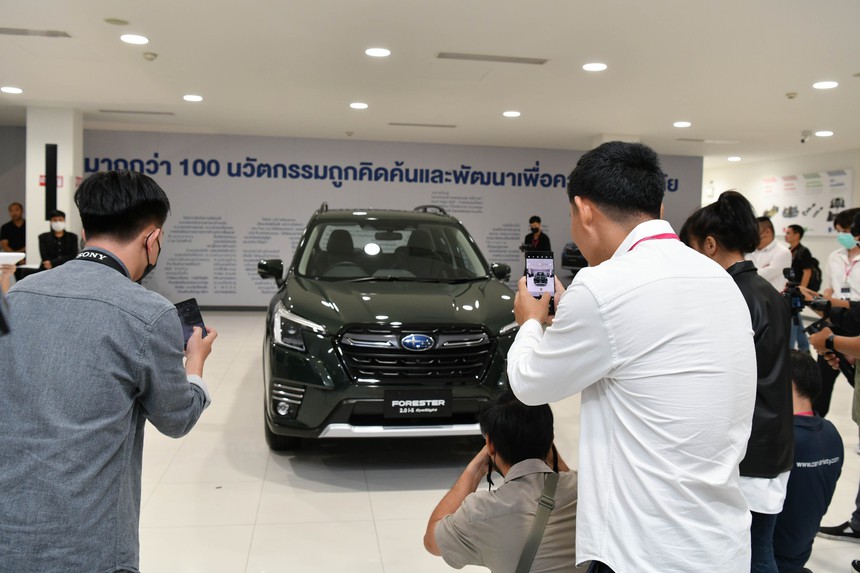 Subaru Forester - ‘Sầu riêng’ trong chợ xe Việt Nam - Ảnh 9.