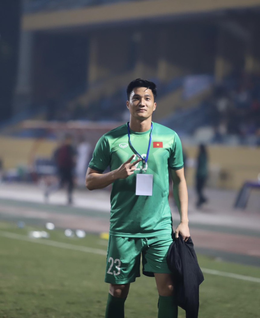 HLV Park Hang Seo loại Đức Chinh, hai cầu thủ ở chế độ chờ - Ảnh 1.