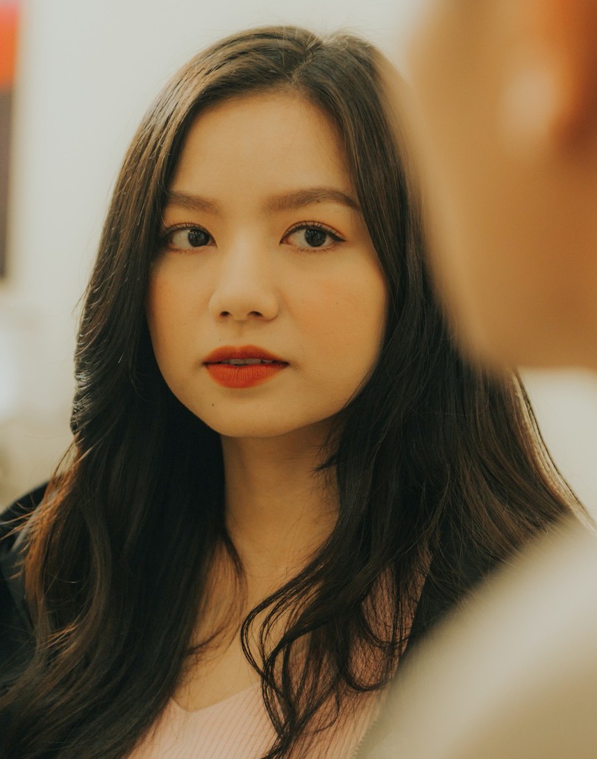 Dàn diễn viên nữ phim Hoa hồng giấy: Hạ Anh quen mặt trên VTV, Mỹ Uyên gây xôn xao vì đóng phản diện quá ác - Ảnh 3.