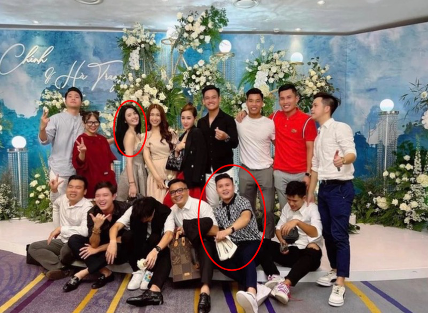 Loạt khoảnh khắc chung khung hình của Quang Hải và bạn gái: Toàn ảnh chụp lén nhưng lộ rõ một điều đáng ngưỡng mộ! - Ảnh 6. Loạt khoảnh khắc chung khung hình của Quang Hải và bạn gái: Toàn ảnh chụp lén nhưng lộ rõ một điều đáng ngưỡng mộ! - Ảnh 6.