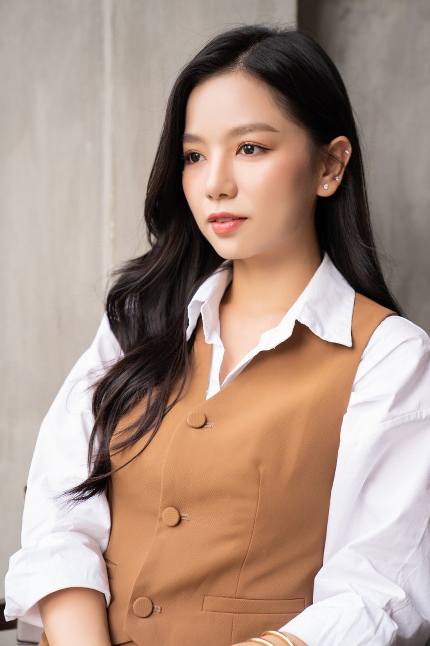 Dàn diễn viên nữ phim Hoa hồng giấy: Hạ Anh quen mặt trên VTV, Mỹ Uyên gây xôn xao vì đóng phản diện quá ác - Ảnh 4.