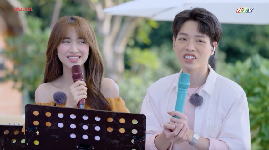 Đức Phúc thú nhận đang đau khổ trong tình yêu - Ảnh 3.