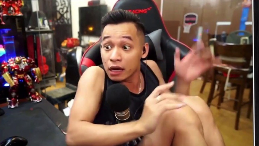 Đâu là tựa game kinh dị khiến Độ Mixi "khóc thét" khi trải nghiệm? - Ảnh 1. Đâu là tựa game kinh dị khiến Độ Mixi "khóc thét" khi trải nghiệm? - Ảnh 1.