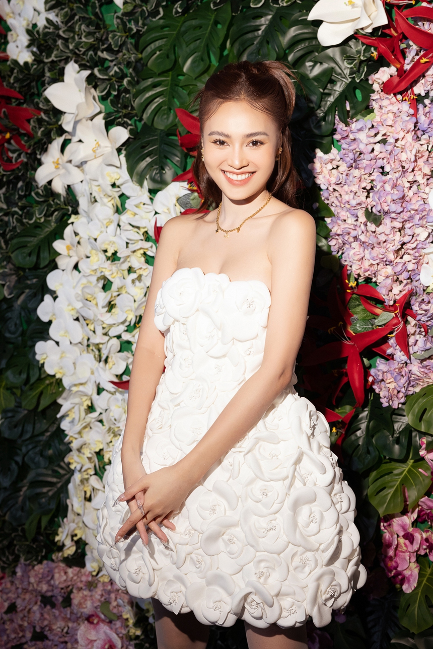 Dàn mỹ nhân Việt hội ngộ: Ngọc Châu như công chúa, Đặng Thu Thảo không hổ danh 'thần tiên tỷ tỷ' - Ảnh 11.