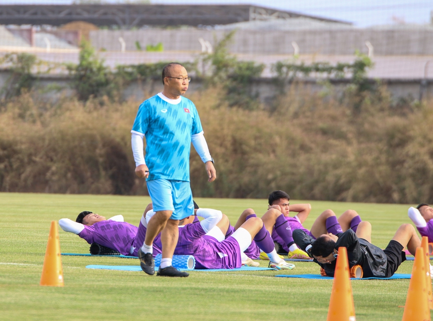 HLV Park Hang Seo chưa yên tâm - Ảnh 1.