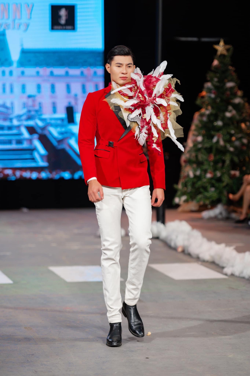 Profile Phạm Văn Quốc vừa giành danh hiệu Á vương Mister Asian International 2022 - Ảnh 2.