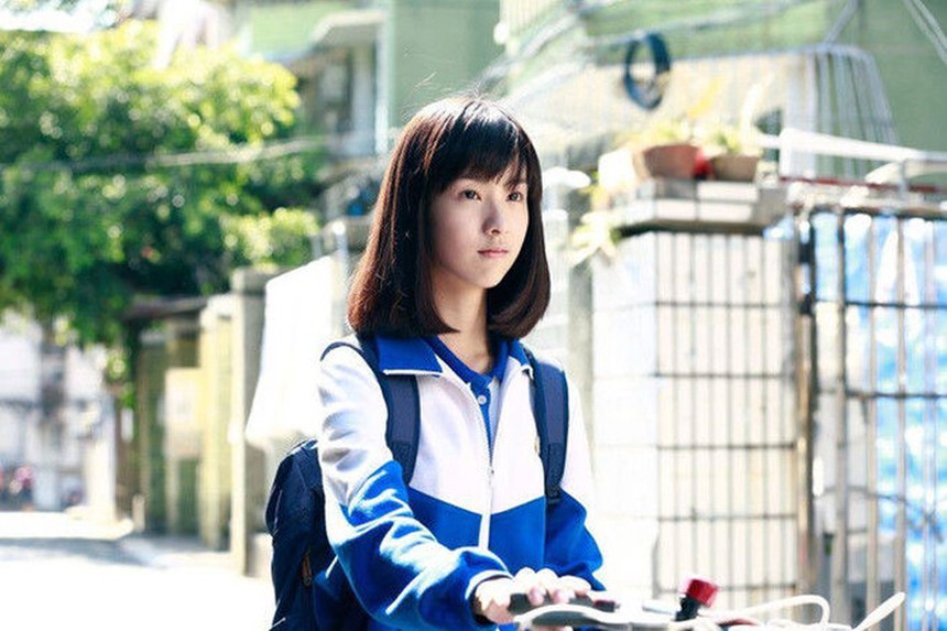 Đậu ngành hàng không vũ trụ với điểm gần tuyệt đối, mỹ nhân này đột ngột rẽ sang diễn xuất: Đóng 7 phim 1 năm vẫn bị chê nhạt nhẽo kém sắc - Ảnh 2.